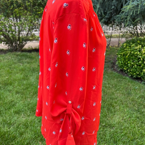 Orange top . - Picture 7 of 8